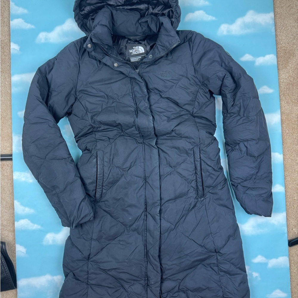 The North Face Women's Dark Gray Puffer Jacket